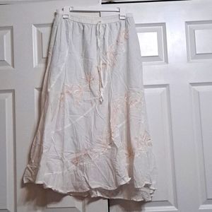 White with gold floral pattern, size XL, long skirt
